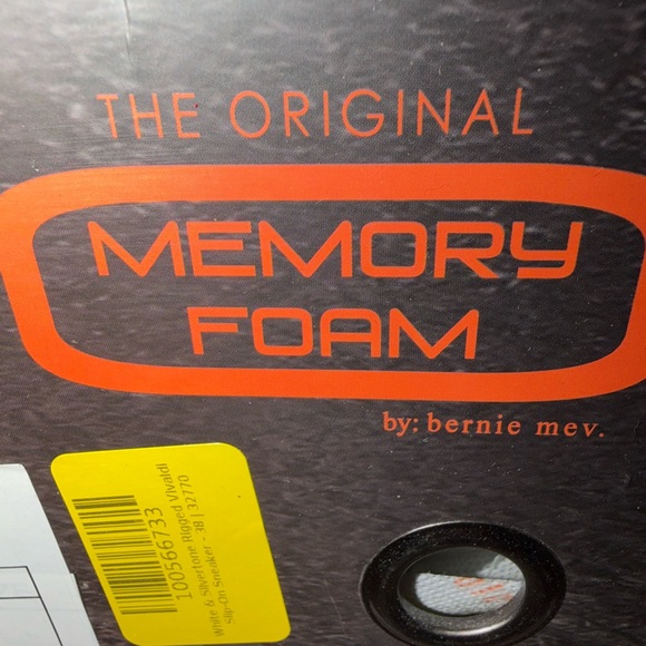 bernie mev. White and Siver Woven Slip-On Sneakers - Picture 4 of 5